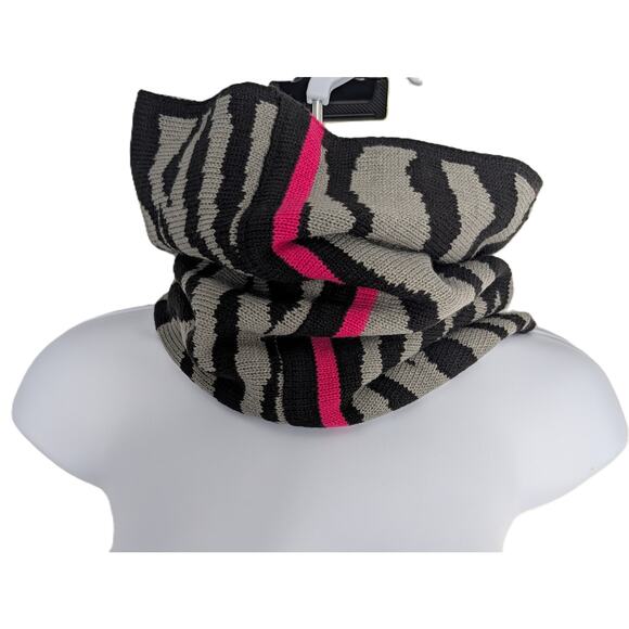 Zella Knit Neck Gaiter Scarf - Picture 8 of 10